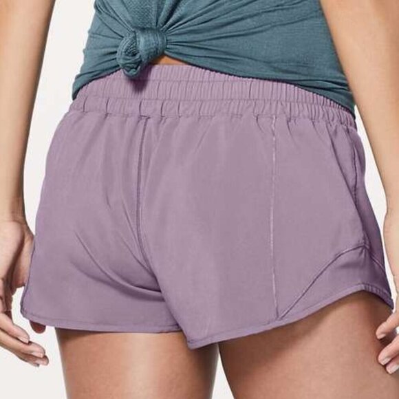 Lululemon Hotty Hot Short II *2.5" - 8 Smoked Mulberry - Picture 2 of 6